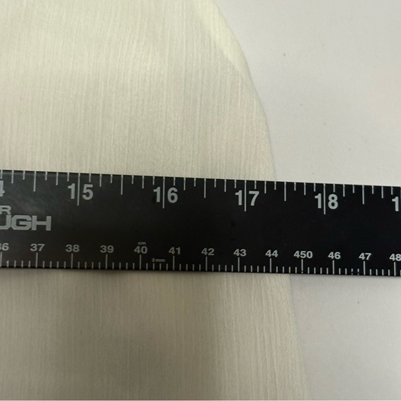 Tommy Hilfiger Women’s Small Cream Ruffled Blouse - Picture 5 of 9